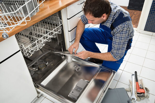 خرابی‌ها و مشکلات رایج در تعمیر ماشین ظرفشویی
